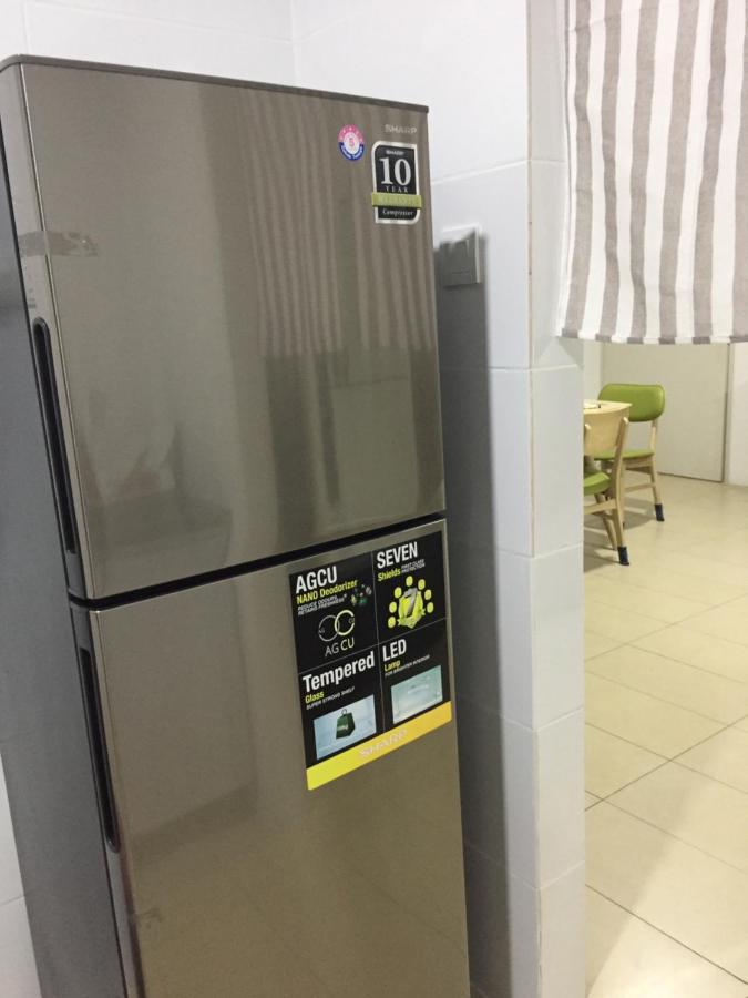 Roxy Apartment Kuching Zewnętrze zdjęcie