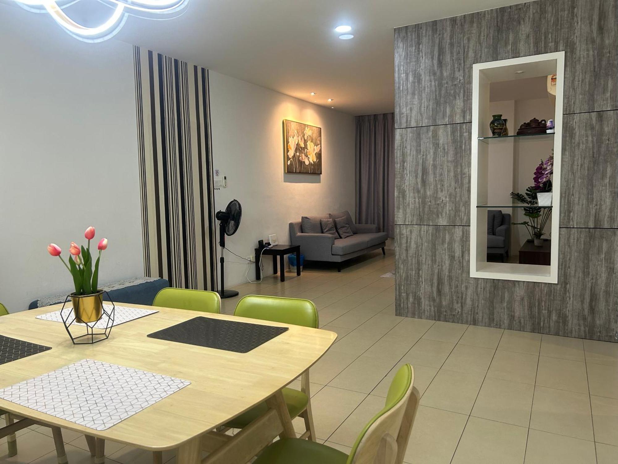 Roxy Apartment Kuching Zewnętrze zdjęcie